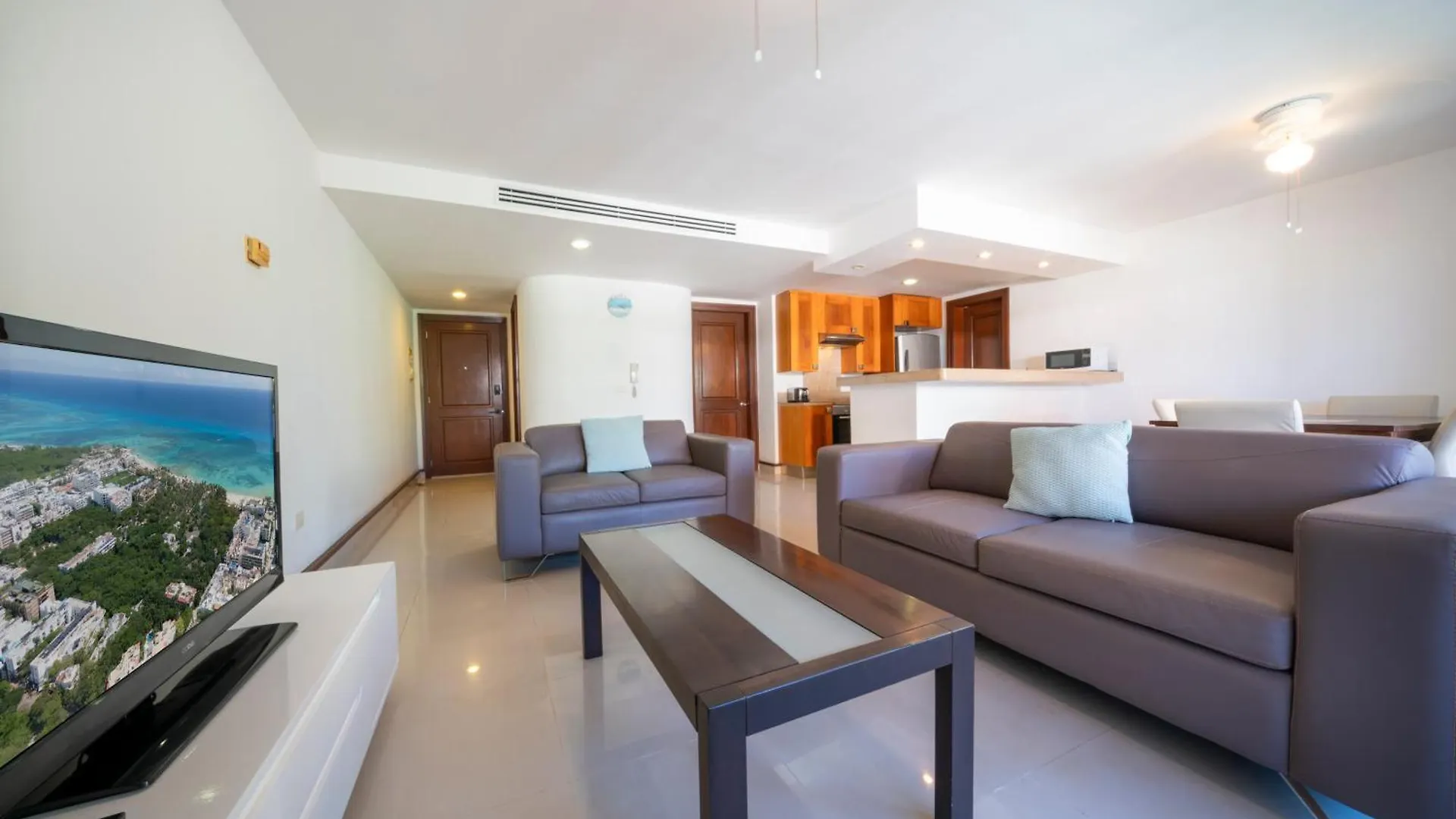 Luxury 1 Bedroom Condo With Pool And Fitness Center - Kaan 304 Playa del Carmen