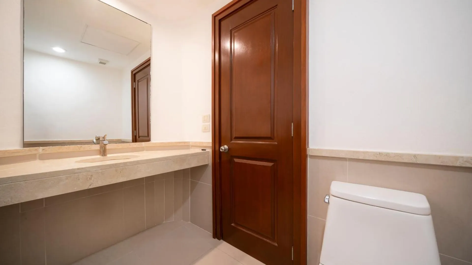 Luxury 1 Bedroom Condo With Pool And Fitness Center - Kaan 304 Playa del Carmen Holiday home