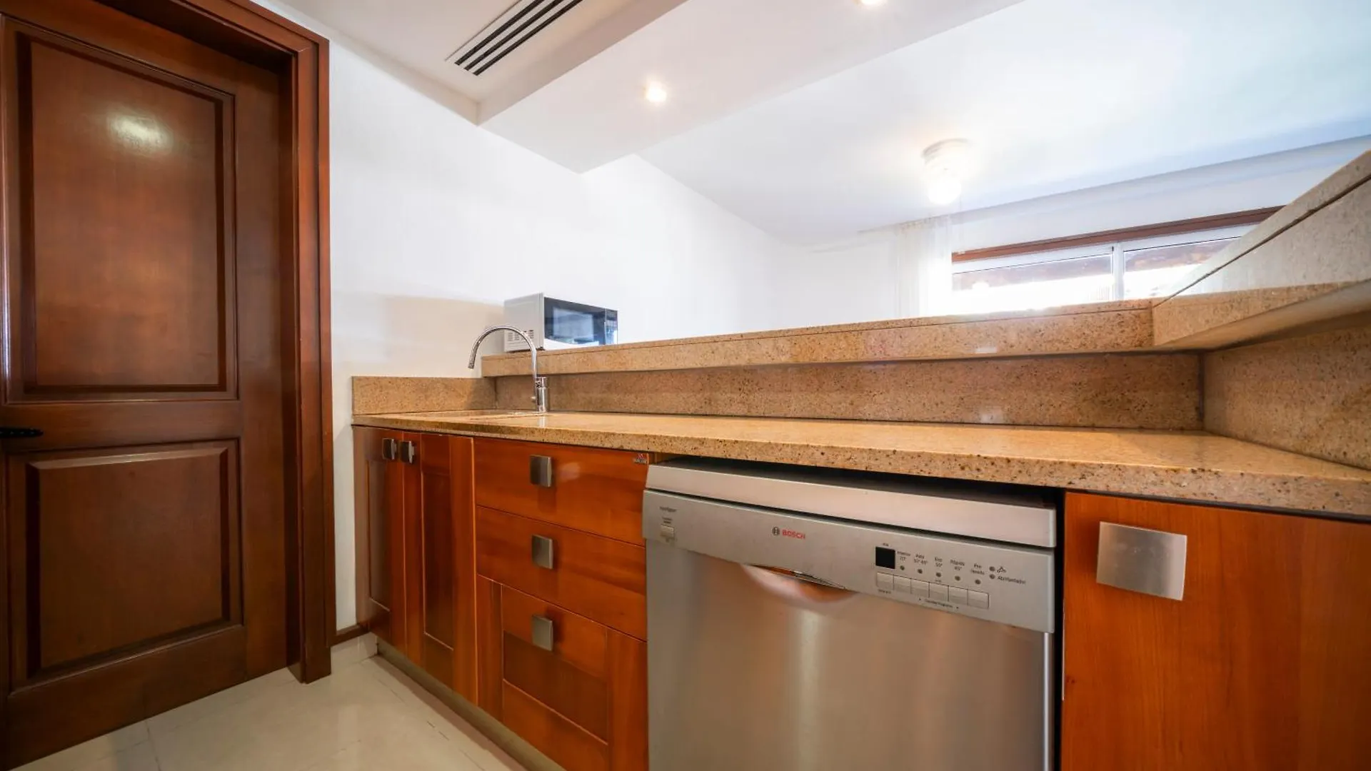 Luxury 1 Bedroom Condo With Pool And Fitness Center - Kaan 304 Playa del Carmen Holiday home
